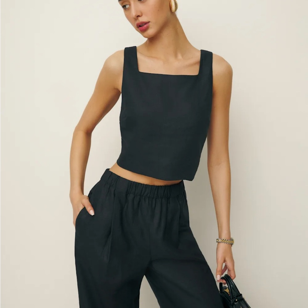 NWT Reformation Saige Linen Top